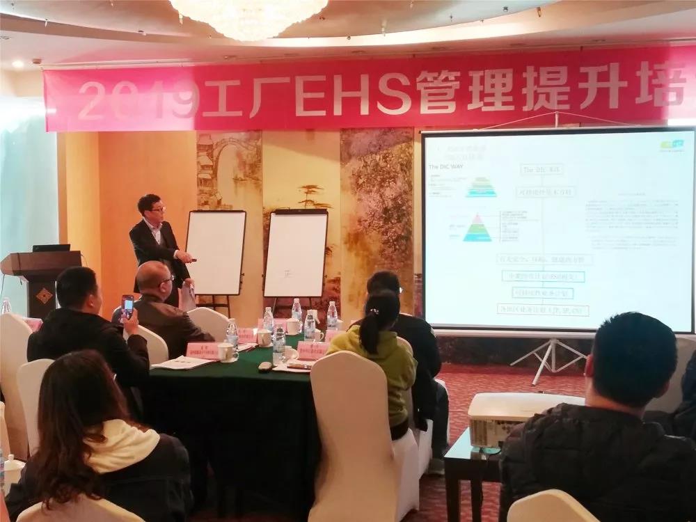 1586239229986883.jpg 202018111716867.jpg